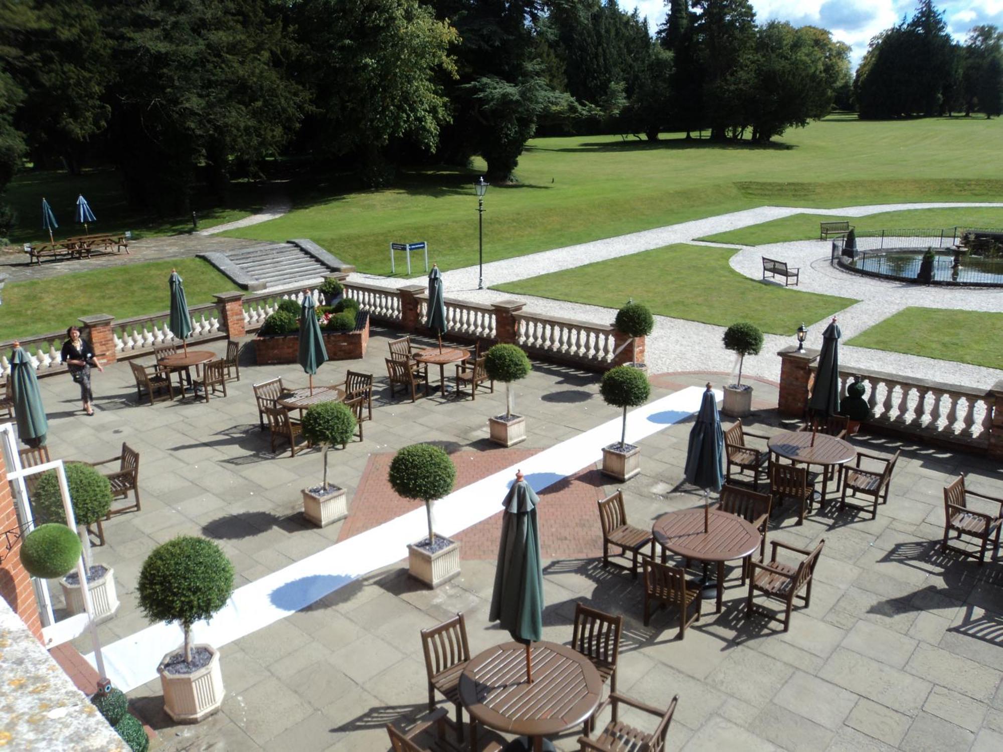 Oakley Hall Hotel Basingstoke Eksteriør billede