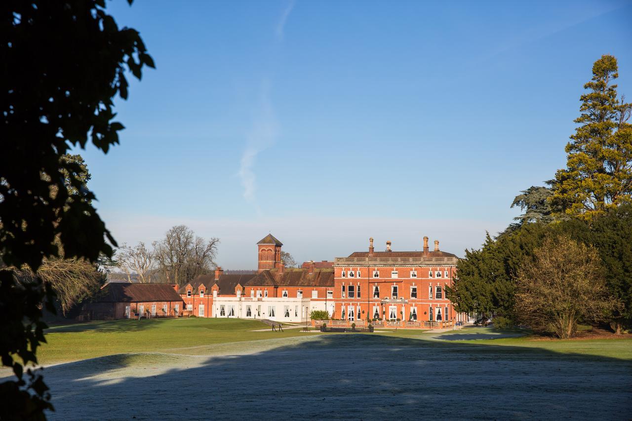 Oakley Hall Hotel Basingstoke Eksteriør billede